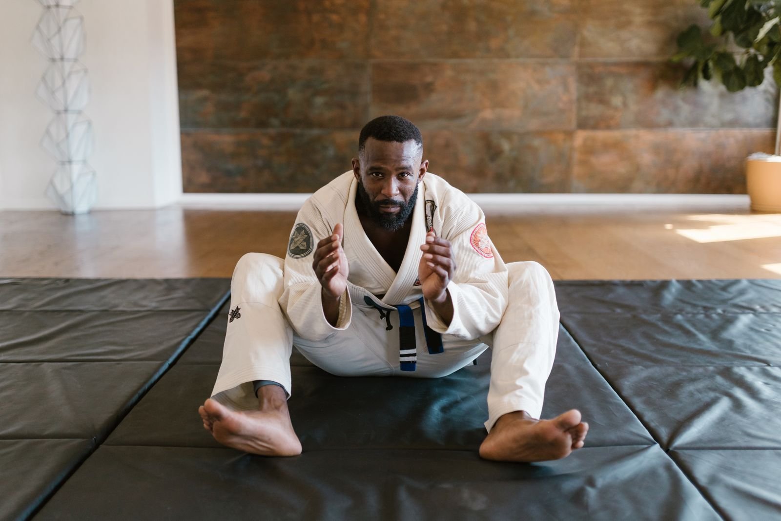 Drills de Jiu-Jitsu para treinar sozinho em casa: rotina completa sem parceiro
